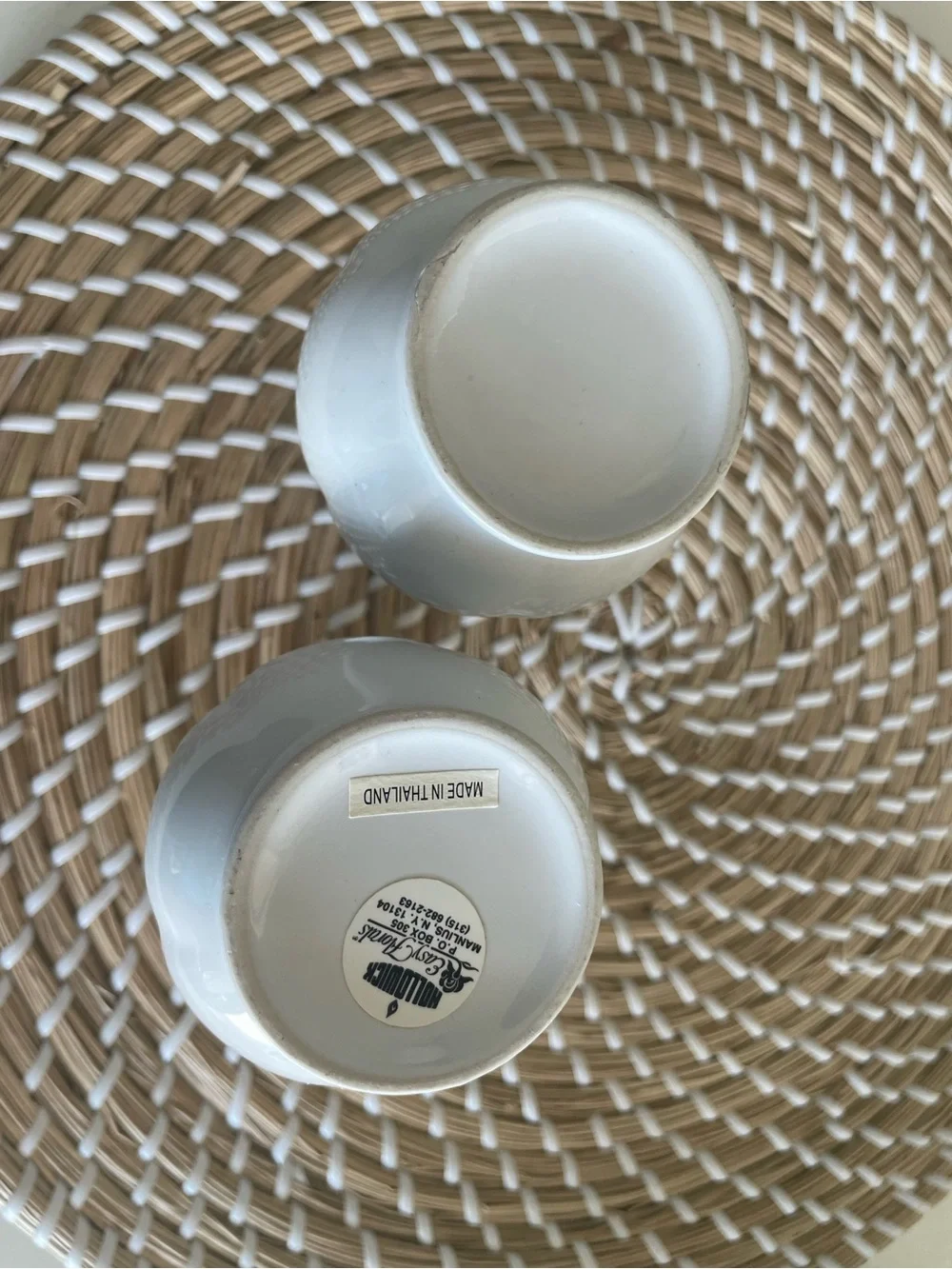 Hollowick Easy Florals White China Mini Curved Texture Bud Vases - Set of Two
